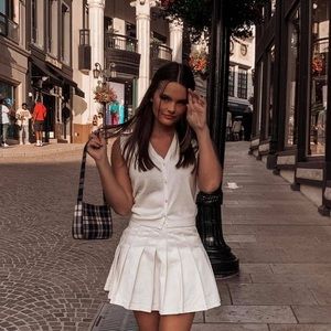 Meet your Posher, Jade